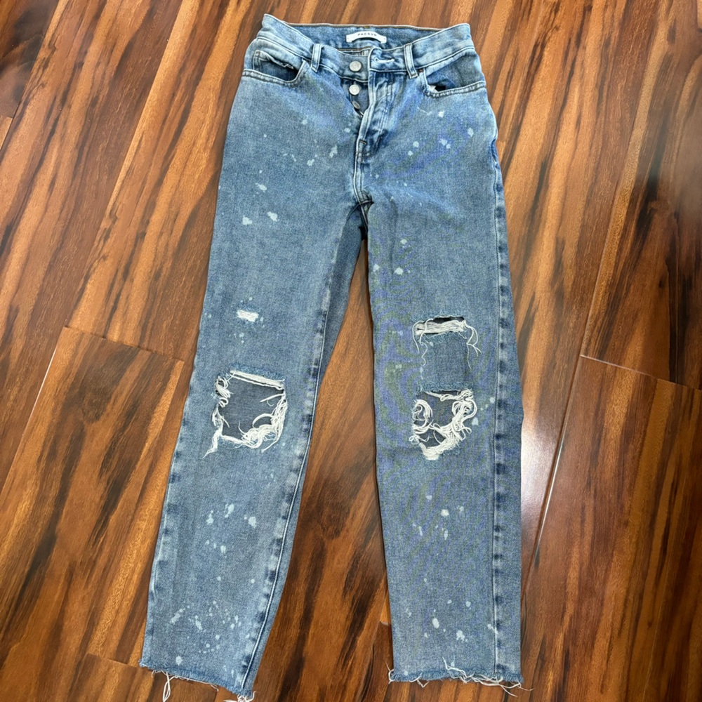 Pacsun women’s distressed paint splatter high rise straight jeans